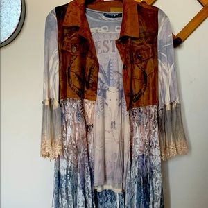 Western sleeveless vest. Lacy and light weight. Never worn, tags still on!